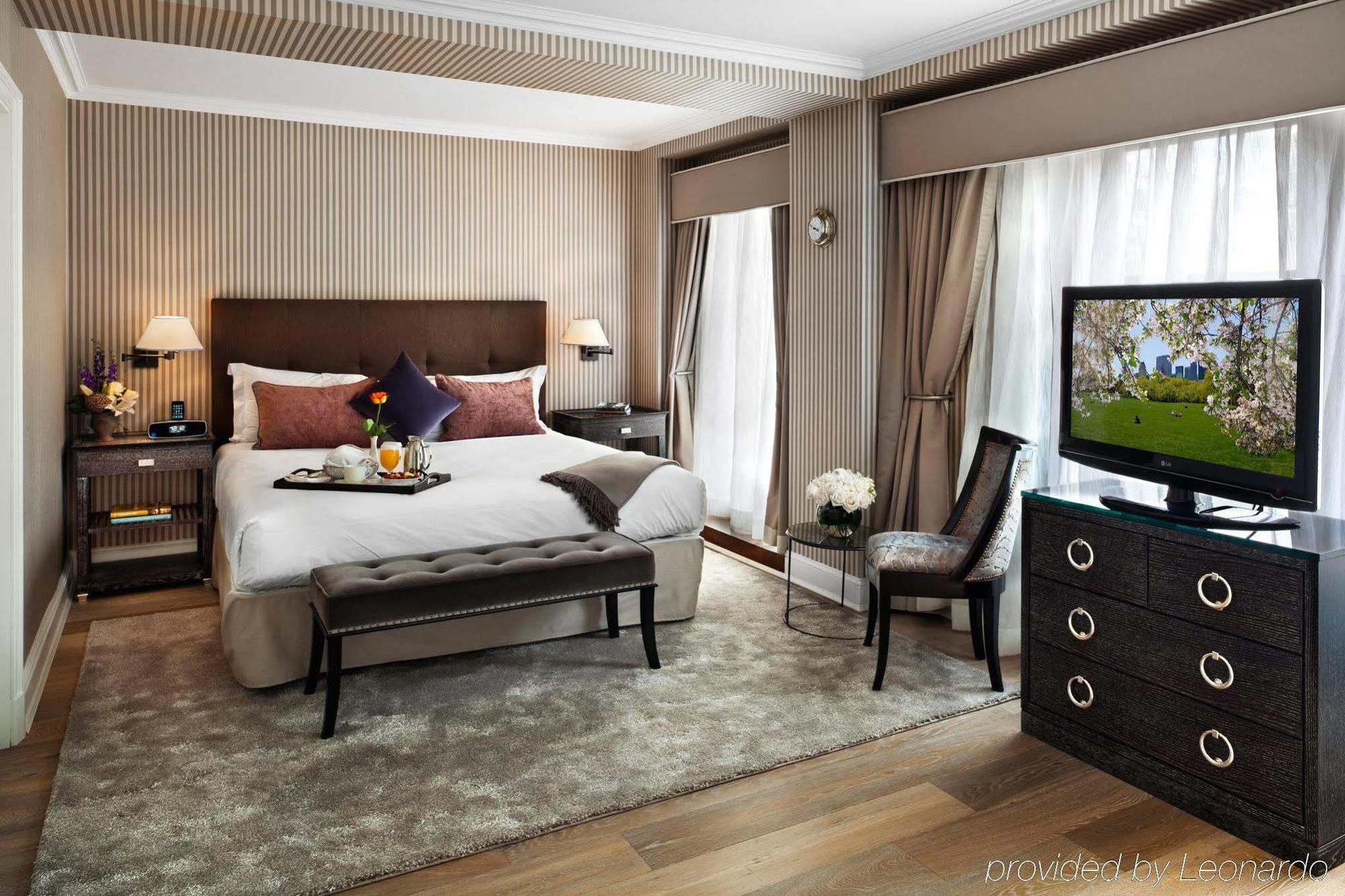 Plaza Athenee 5* Nueva York